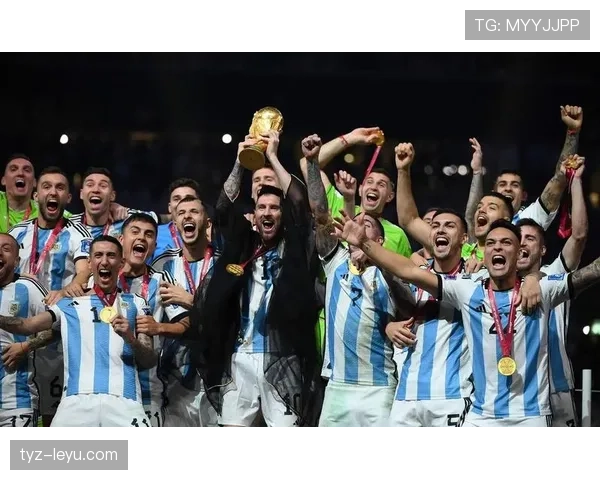 斯卡洛尼执教生涯回顾：从青涩主帅到率阿根廷登顶世界杯