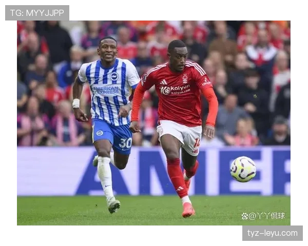 史蒂夫·库珀率诺丁汉森林重返英超，战术革新引热议