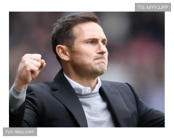 帕尔默带队能力争议:战术角色与比赛影响力分析 帕尔默带队能力争议:战术角色与比赛影响力分析