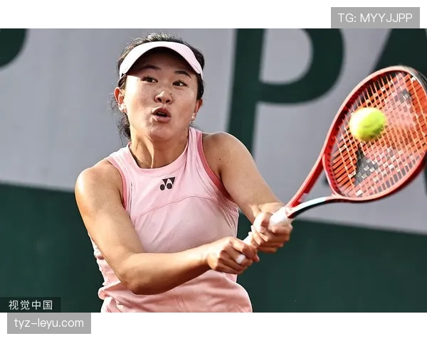 朱琳训练完直接啃鸡腿？这自律和放纵切换也太真实了